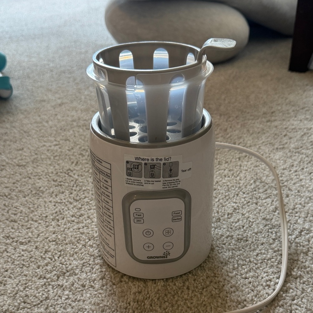 Grownsy Gray Baby Bottle Warmer